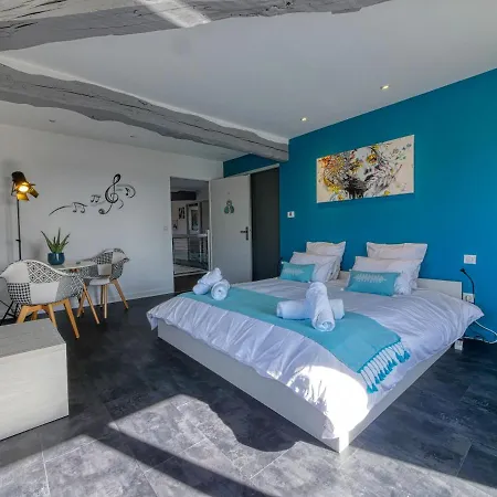 De La Tourmaline Magnifique Maison En Pierre *