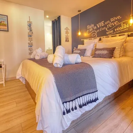 De La Tourmaline Magnifique Maison En Pierre